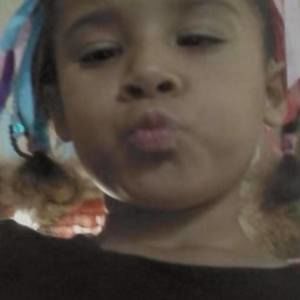 Meet your Posher, Danika